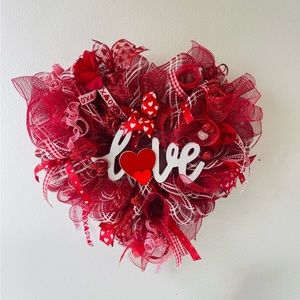 Valentines Day Heart Wreath